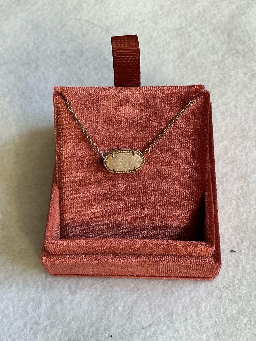 Kendra Scott Elisa necklace